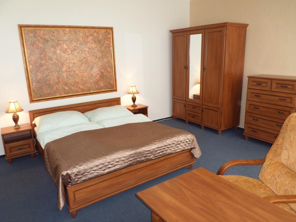 Hotel Steiger Krnov Eksteriør billede